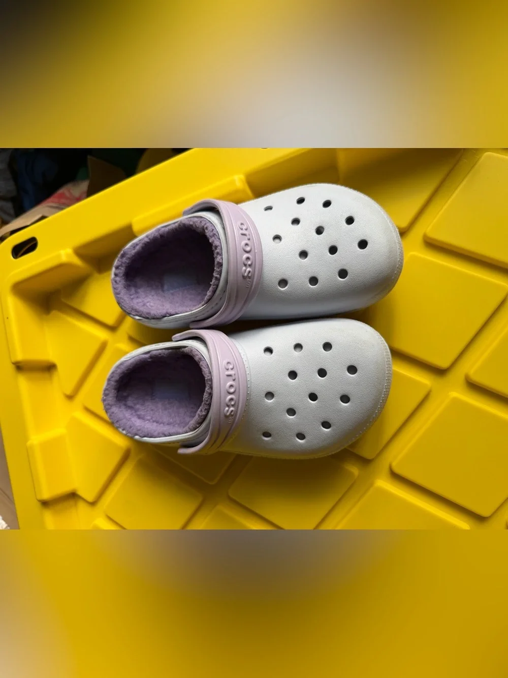 CROCS Kids Lilac Clog with Violet Lining and Strap Size C 13